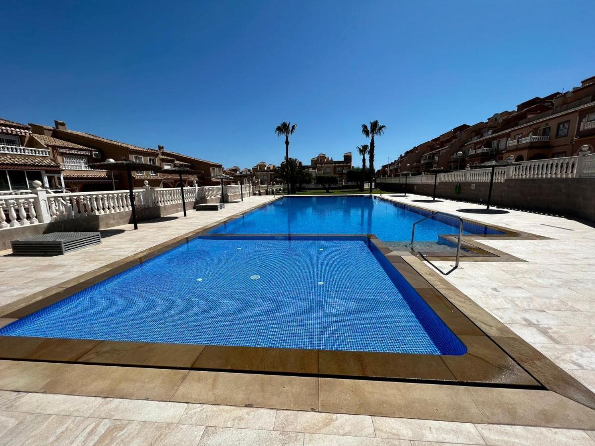 Casa Canarias En Alicante, Playa Y Piscina Gran Alacant Exterior photo